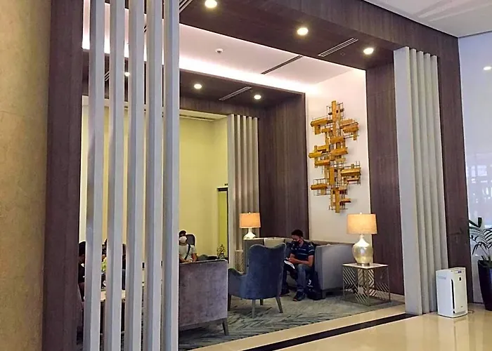 The Florence At Mckinley Hill Hotel 4*
