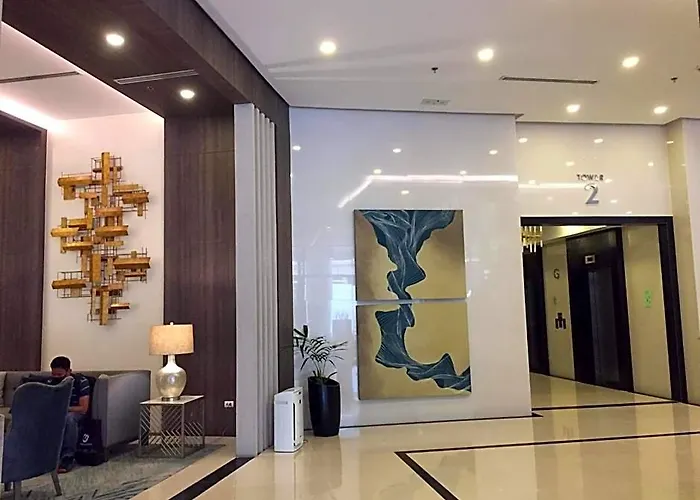 The Florence At Mckinley Hill Hotel 4*